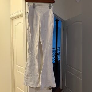 White splits (short)